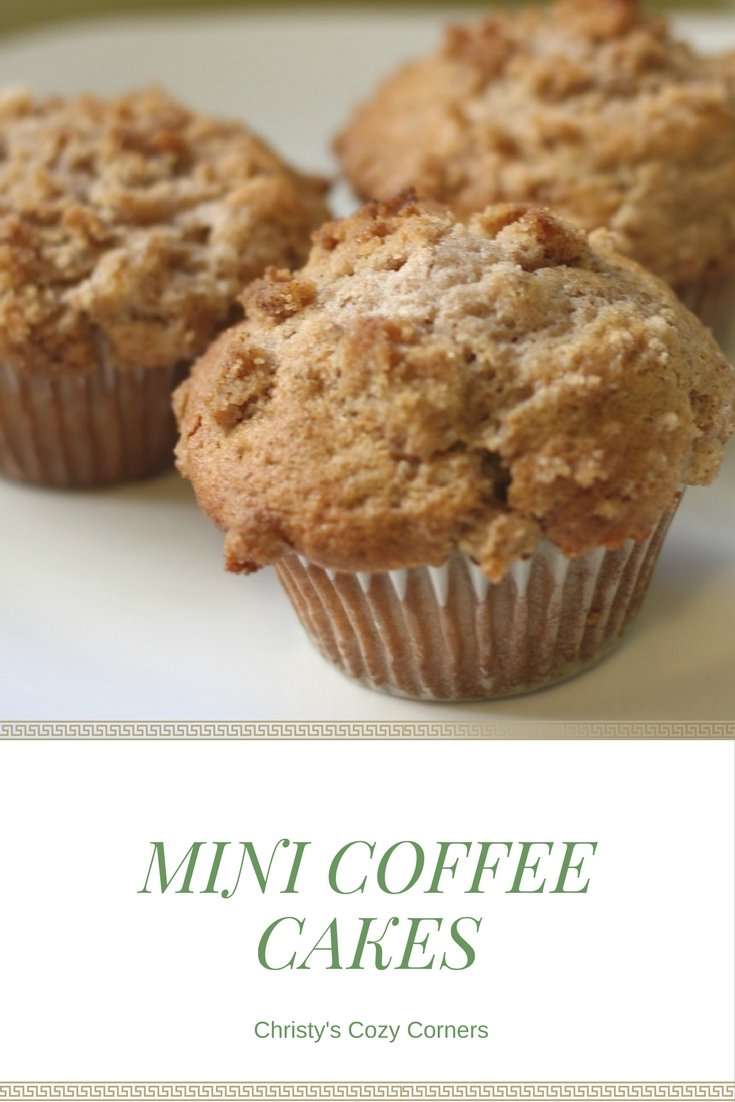Mini Coffee Cakes: Perfect for a Mother's Day Treat