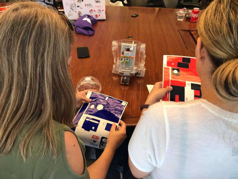 Get the Perfect STEAM Gift for Your Inventors! littleBits Droid Inventor Kit #InventorsWanted