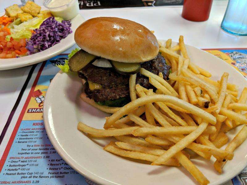 Kids Eat Free All Weekend at Steak 'n Shake