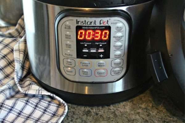 Instant Pot White Chicken Chili Recipe