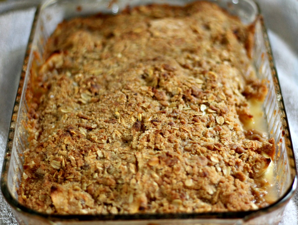 Delicious Apple Crisp Recipe Great for a Crowd - Christy's Cozy Corners