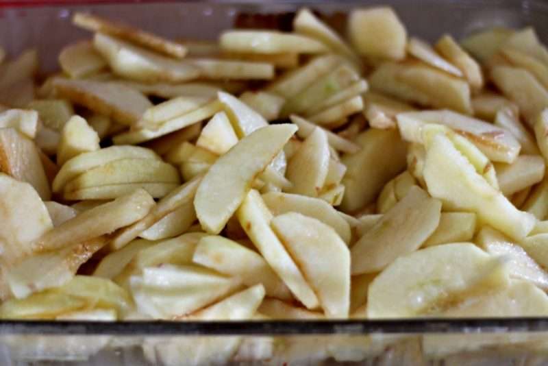 Delicious Apple Crisp Recipe Great for a Crowd