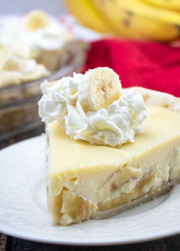 How To Make Banana Cream Pie From Scratch - Christy's Cozy Corners